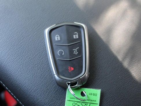 Used 2023 Cadillac XT6 Luxury image 49