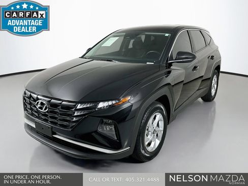 Used 2024 Hyundai Tucson SE FWD image 1