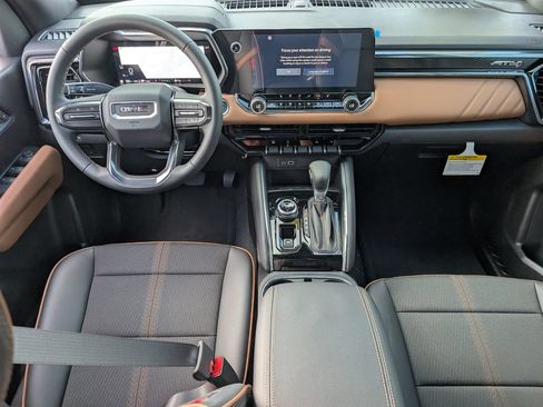 New 2026 GMC Canyon AT4 AWD/4WD image 8