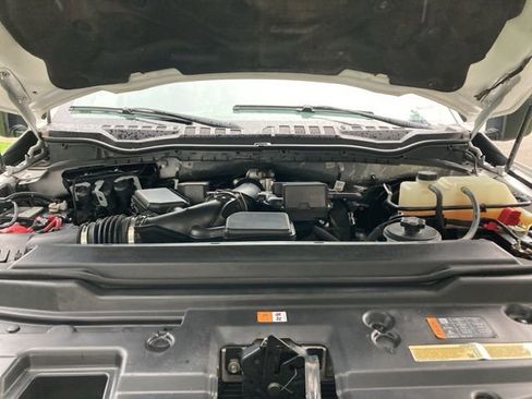 Used 2022 Ford F250 XL w/ Power Equipment Group image 17