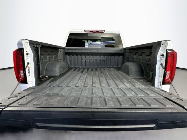 Used 2023 GMC Sierra 1500 Denali w/ Technology Package AWD/4WD image 33