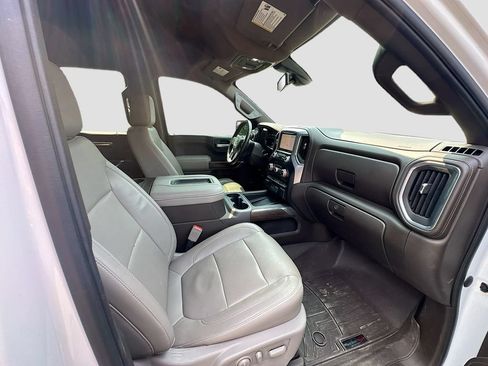 Used 2019 GMC Sierra 1500 SLT w/ SLT Premium Plus Package AWD/4WD image 29