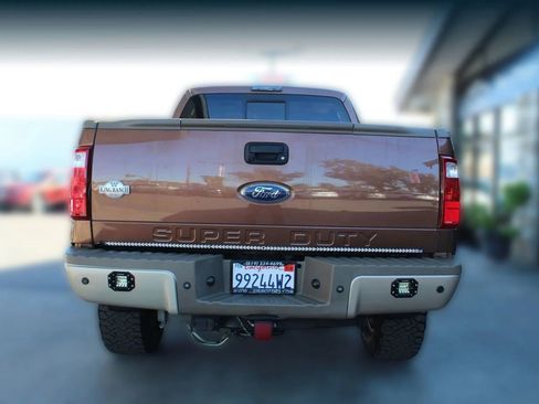 Used 2011 Ford F350 King Ranch w/ FX4 Off Road Pkg image 4