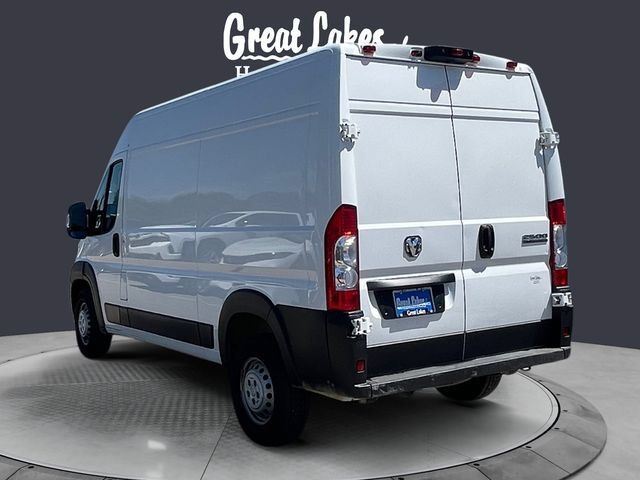 Used 2025 RAM ProMaster 2500 w/ Convenience Group FWD image 3