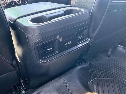 Used 2024 Chevrolet Silverado 2500 LT image 34