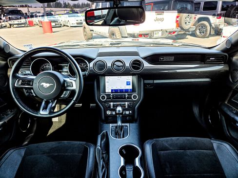 Used 2020 Ford Mustang GT Premium w/ Carbon Sport Interior Package image 26