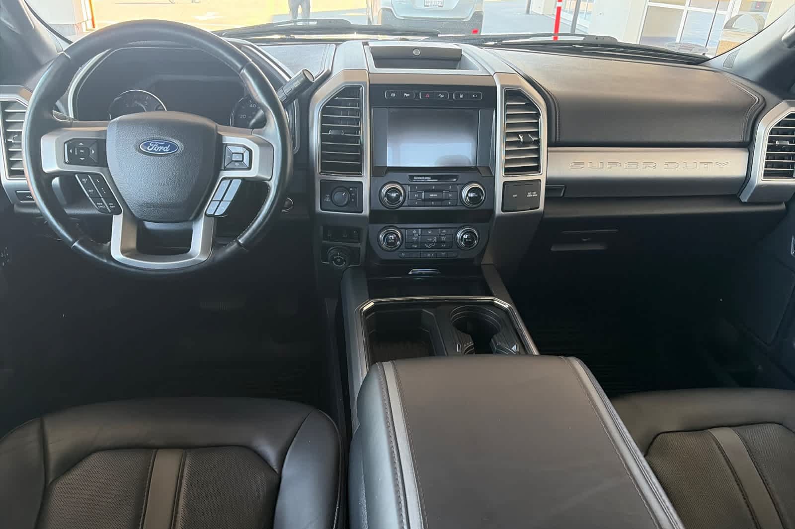 Used 2020 Ford F350 Platinum w/ FX4 Off-Road Package AWD/4WD image 3
