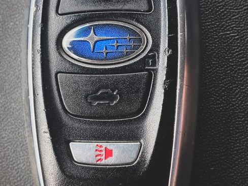 Used 2016 Subaru Outback 3.6R Limited AWD/4WD image 6
