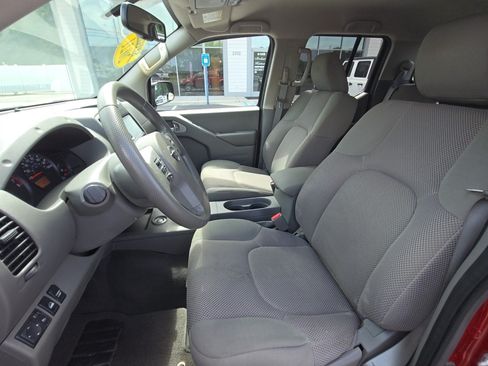 Used 2021 Nissan Frontier SV AWD/4WD image 21