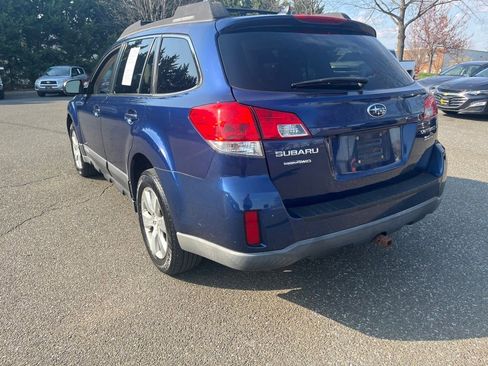 Used 2011 Subaru Outback 3.6R Limited image 5