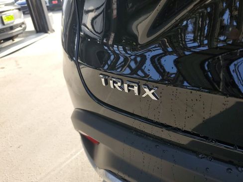 New 2026 Chevrolet Trax LT image 7