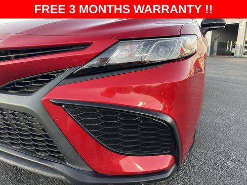 Used 2021 Toyota Camry SE FWD image 32