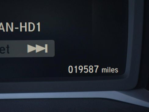 Used 2023 Honda Passport EX-L image 29