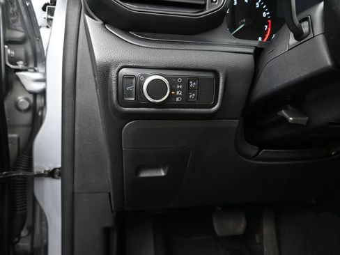 Used 2023 Ford Explorer 2WD image 12