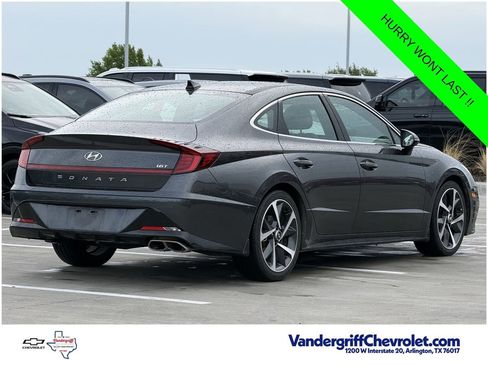 Used 2021 Hyundai Sonata SEL Plus w/ Tech Package FWD image 4