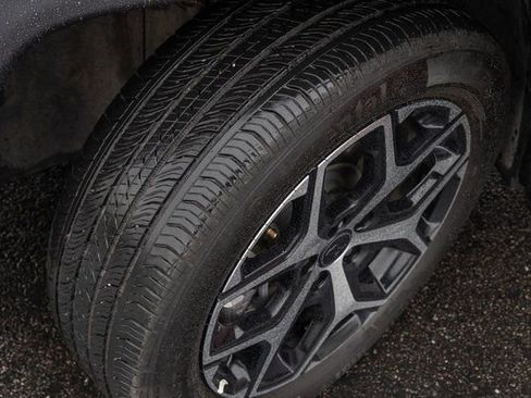 Used 2025 Jeep Compass Limited image 13