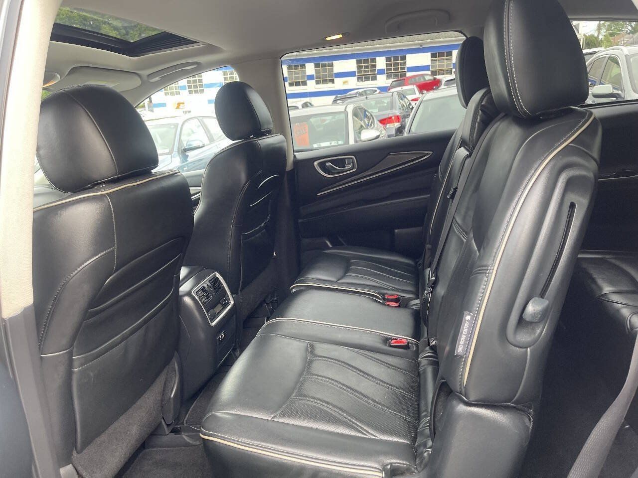 Used 2019 INFINITI QX60 Luxe w/ Essential Package AWD/4WD image 20