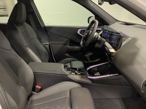 Used 2025 BMW X3 xDrive30i w/ Premium Package image 24