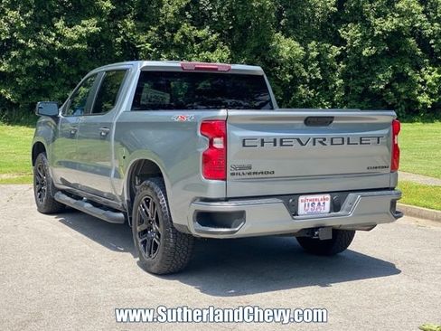 Used 2024 Chevrolet Silverado 1500 Custom w/ Turbomax Blackout Package AWD/4WD image 5