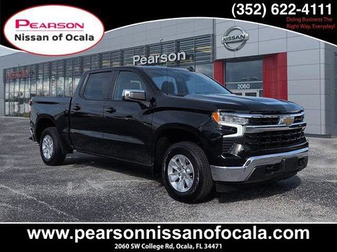Used 2025 Chevrolet Silverado 1500 LT AWD/4WD image 1