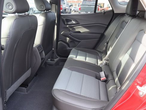 New 2026 Chevrolet Trax LT image 19