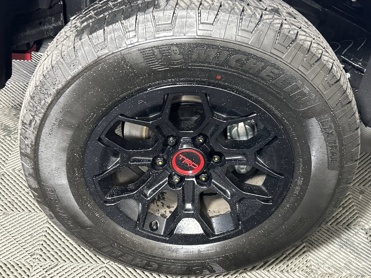 Used 2025 Toyota Tacoma TRD Pro AWD/4WD image 10
