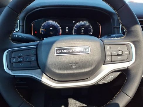 New 2026 Jeep Grand Wagoneer L 4WD image 9