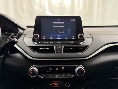 Used 2020 Nissan Altima 2.5 SR image 19