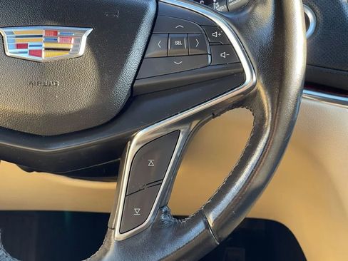 Used 2019 Cadillac XT5 Luxury image 31