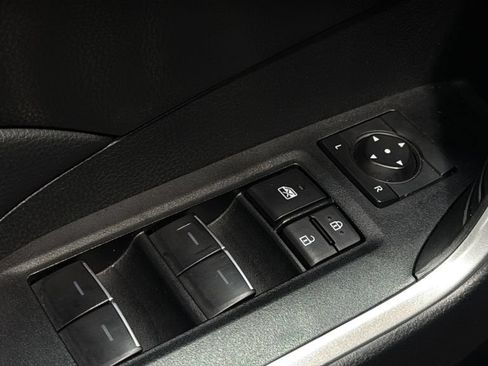 Used 2025 Toyota RAV4 XLE w/ Convenience Package AWD/4WD image 20
