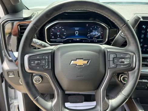 Used 2024 Chevrolet Silverado 3500 High Country w/ Technology Package AWD/4WD image 25