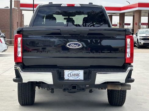 Used 2025 Ford F250 XLT image 5