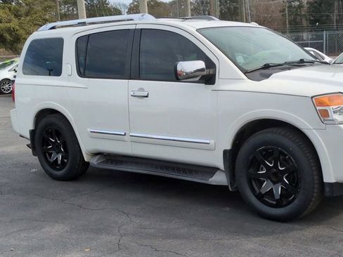 Used 2015 Nissan Armada Platinum image 2