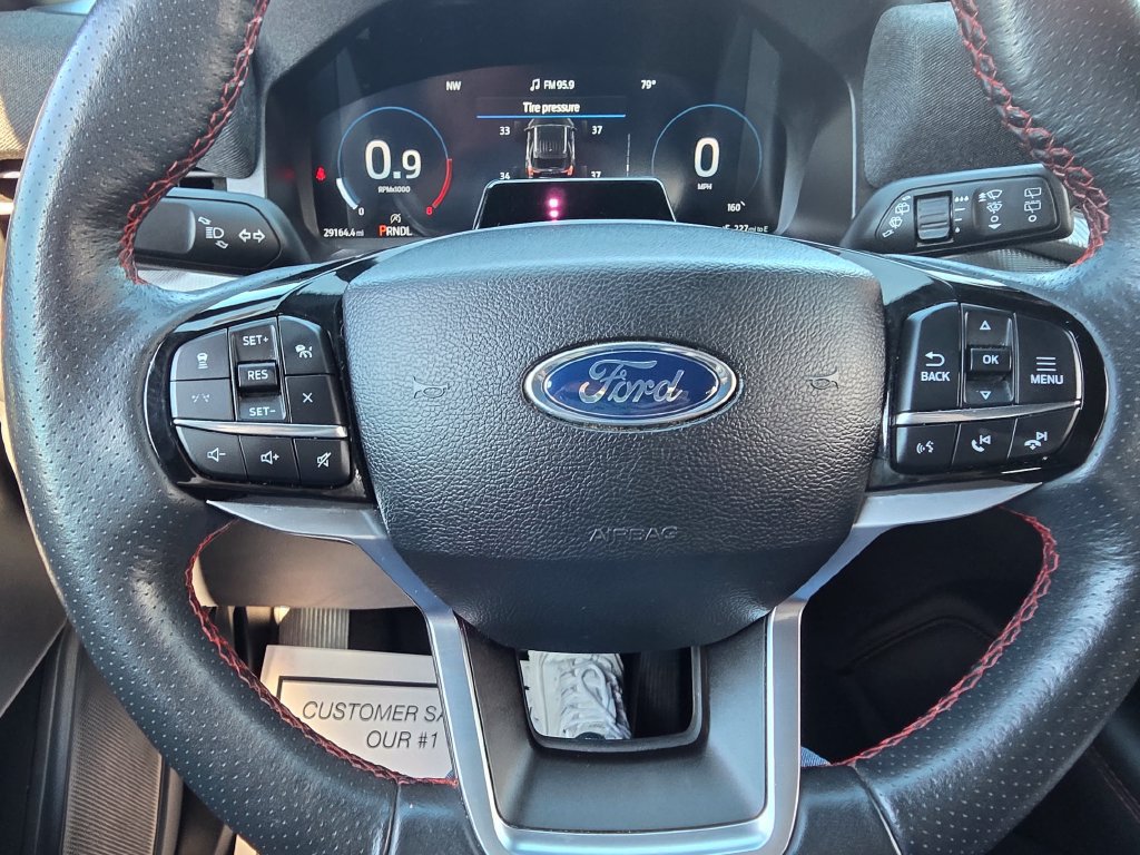 Used 2025 Ford Explorer ST-Line w/ Premium Package RWD image 34