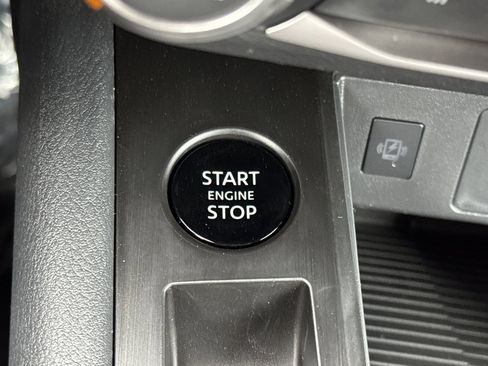 New 2025 Nissan Kicks SV w/ Illumination Package image 20