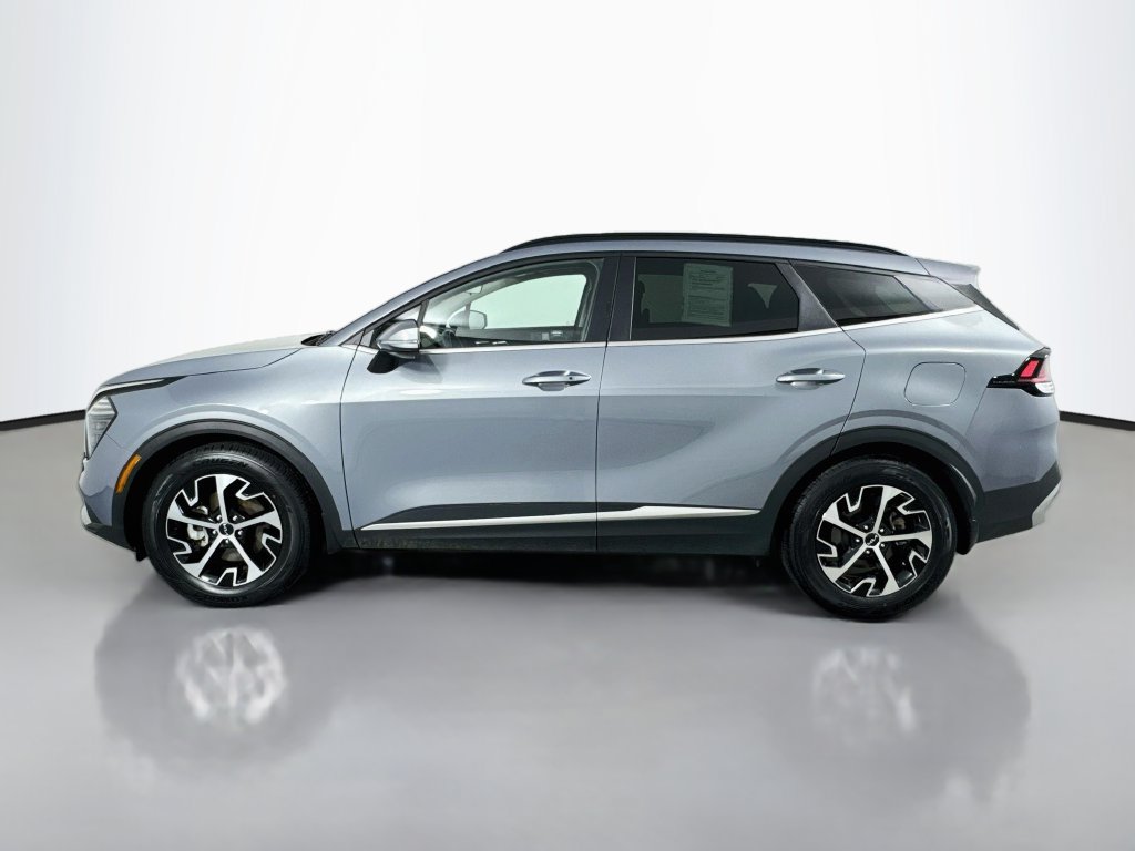 Used 2025 Kia Sportage EX w/ Premium Package FWD image 8