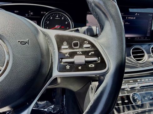 Used 2019 Mercedes-Benz E 450 4MATIC Sedan image 23