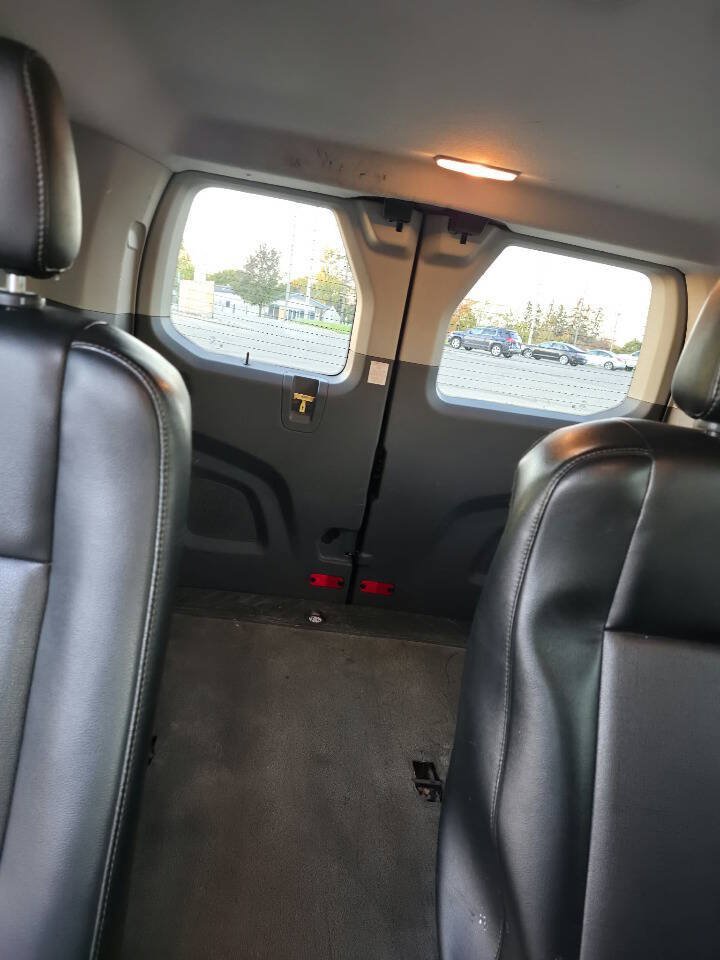 Used 2020 Ford Transit 150 XL RWD image 17