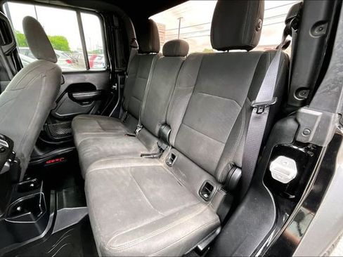 Used 2020 Jeep Gladiator Sport w/ Quick Order Package 24S AWD/4WD image 19