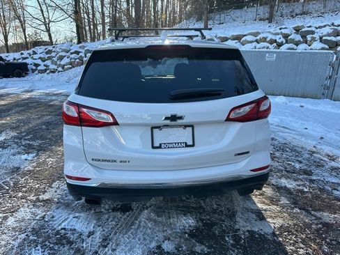 Used 2018 Chevrolet Equinox Premier image 4