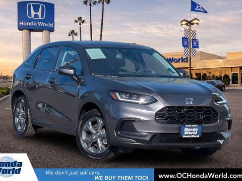 Certified 2026 Honda HR-V LX image 1