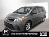 Used 2020 Toyota Sienna LE image 2