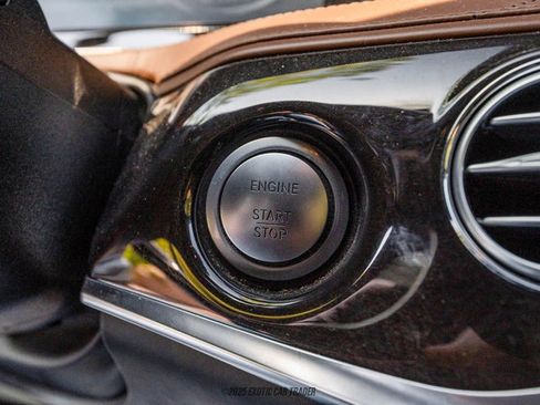 Used 2016 Mercedes-Benz Maybach S 600 image 42