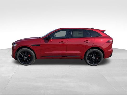 New 2026 Jaguar F-PACE R-Dynamic S image 2