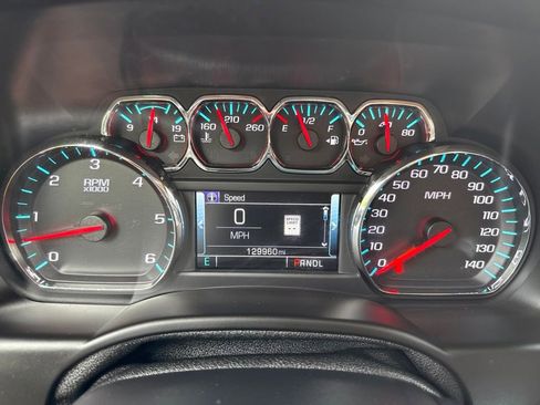 Used 2017 GMC Yukon SLT AWD/4WD image 17