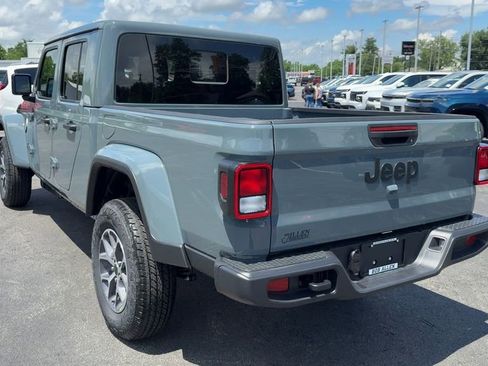 New 2026 Jeep Gladiator Sport AWD/4WD image 5