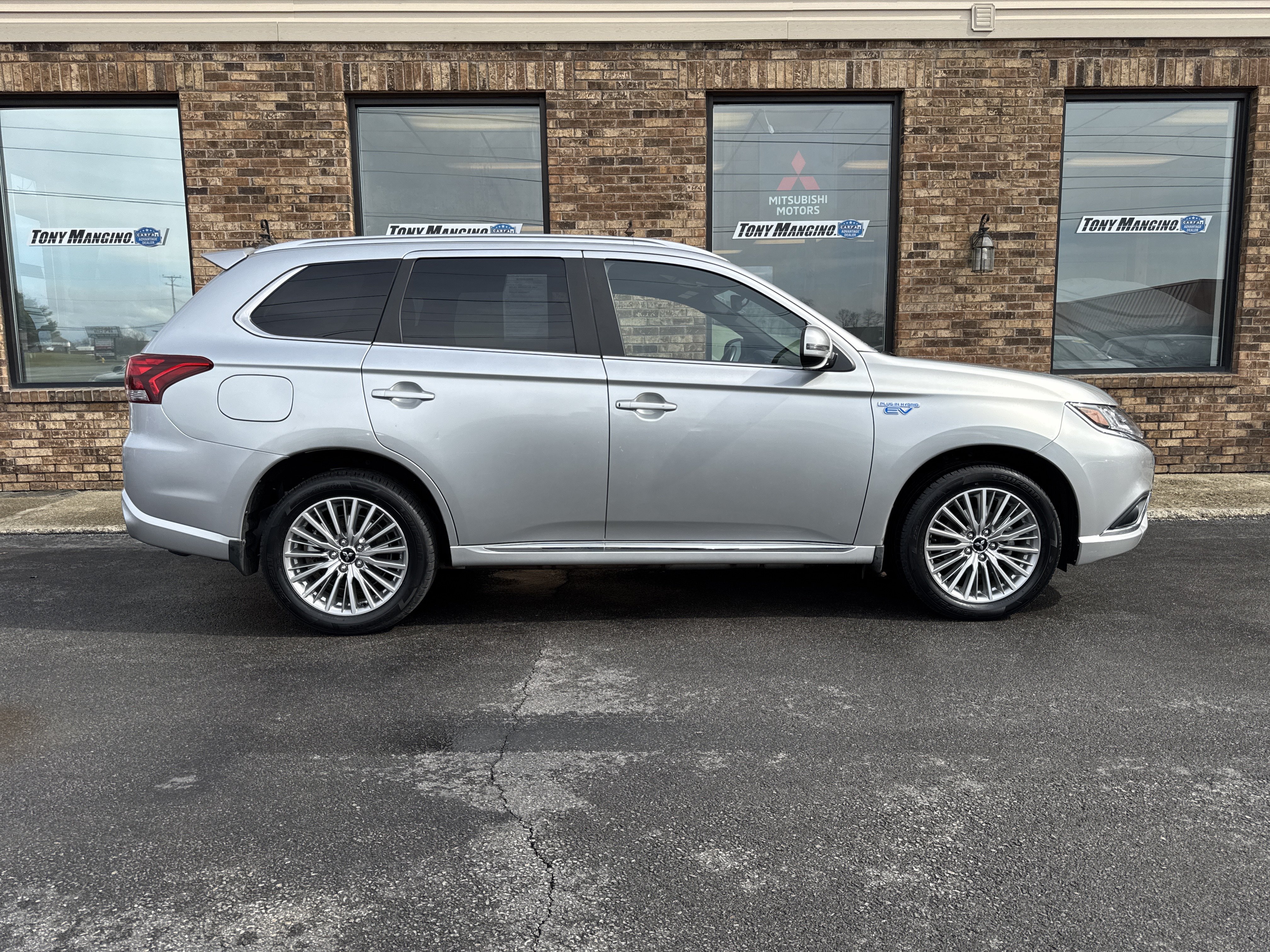 Used 2022 Mitsubishi Outlander SEL AWD/4WD image 5