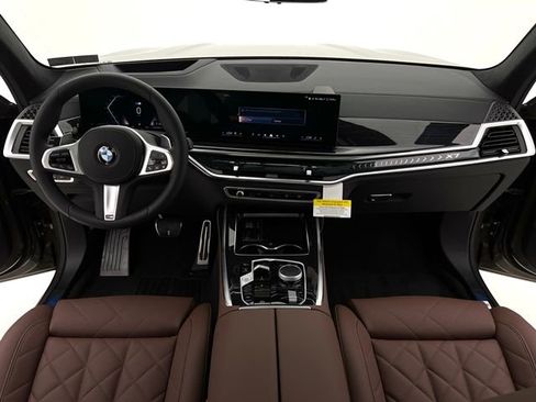 New 2026 BMW X7 xDrive40i w/ M Sport Package image 14