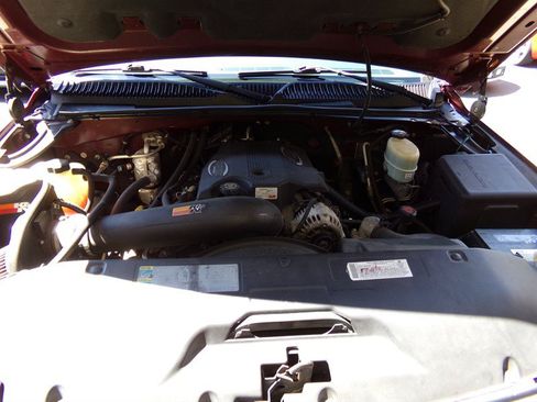Used 2002 Chevrolet Silverado 2500 LS AWD/4WD image 46