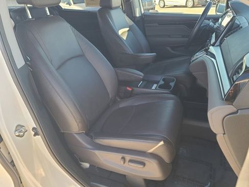 Used 2019 Honda Odyssey Elite image 12